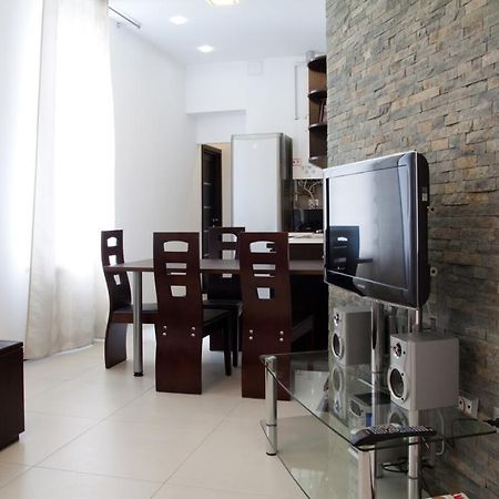 Your Comfortable Stay In Apartment Next To Opera House Lviv Eksteriør bilde